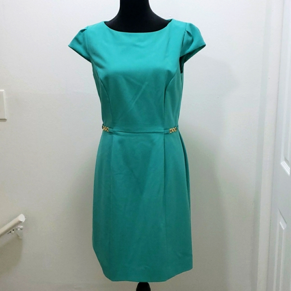 USED Tahari green dress